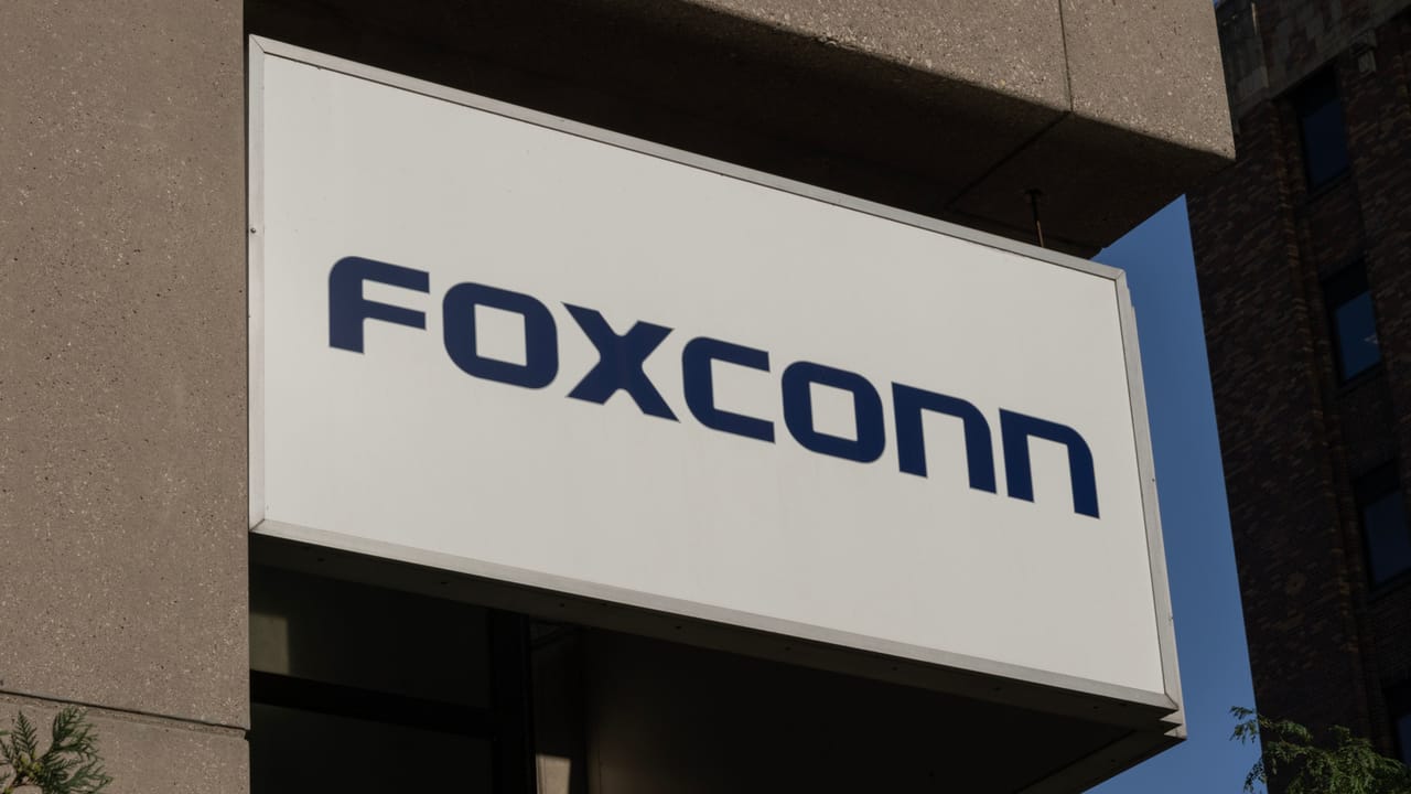 Foxconn Attack Highlights Manufacturing's Cyber Crisis 6 foxconn ada Images shutterstock jjJmdT
