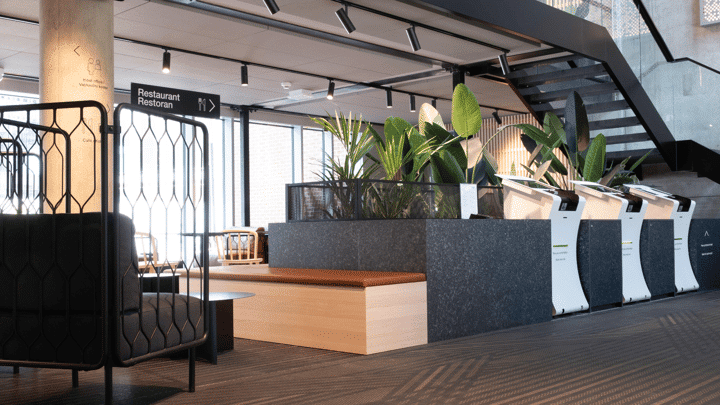 Phishers Gain Persistence at EU, Asia Hospitality Orgs 3 hotel Henk Vrieselaar Alamy 7Jw98A