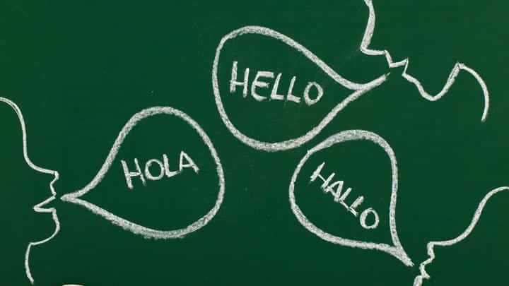 Hello in three languages aluxum Getty 183040723 hXPYGf