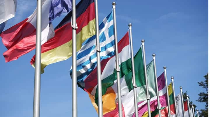 Guten Tag, Bonjour, Hola to Our European Cyber Defenders! 1 flags ermingut GettyImages 171273332 eoZSzW